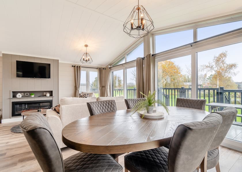 Moorhen - Camper UK Leisure Park, Swinethorpe, Nr Lincoln