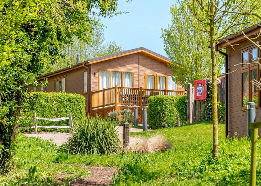 Canterbury Reach Lodge Retreat, Canterbury