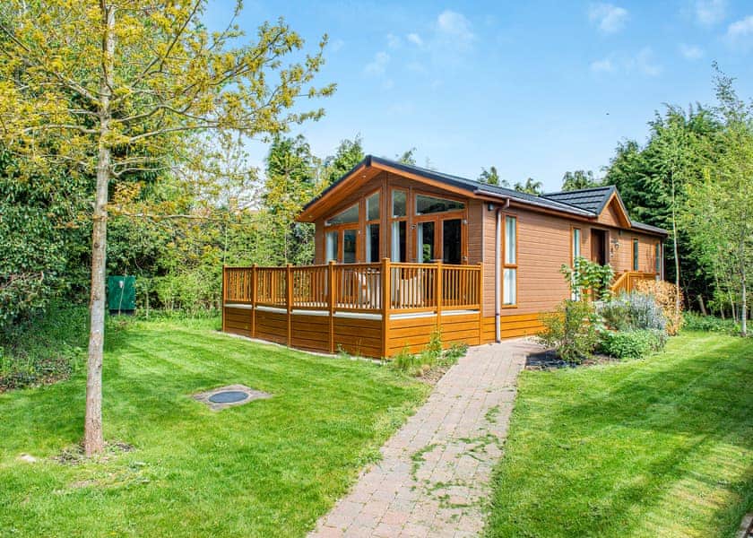 Canterbury Reach Lodge Retreat, Canterbury