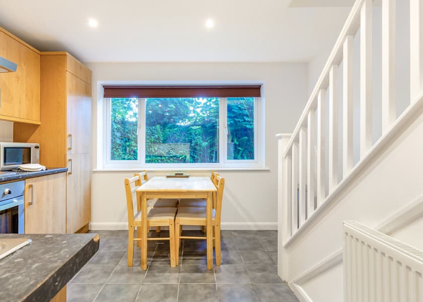 Atlantic Garden Chalet 2 - Atlantic Reach Holiday Resort, Newquay