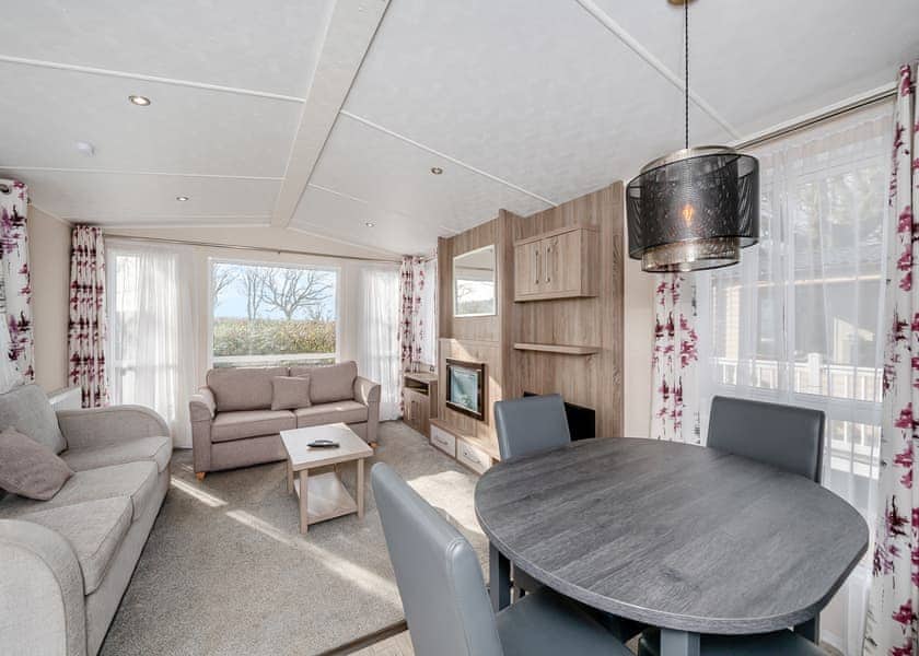 Bronze Willow 2 - Castle Brake Holiday Park, Woodbury