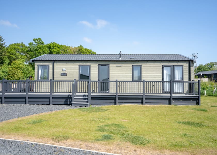 Edmonton Lodge - Coldstream Holiday Park, Coldstream