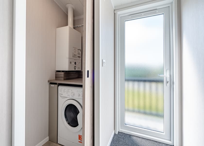 Edmonton Lodge - Coldstream Holiday Park, Coldstream