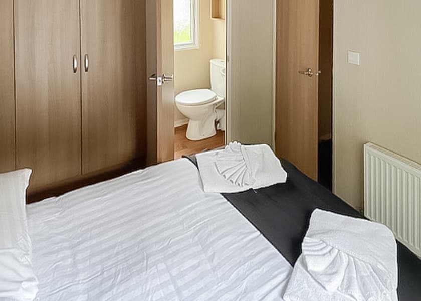 Typical Premium Caravan | Premium Caravans - Cenarth Falls Resort, Newcastle Emlyn