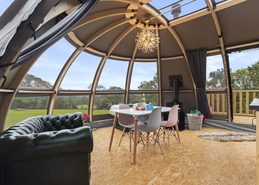 Stargazer 1 (Sleeps 4) - Celtic Escapes, Narberth