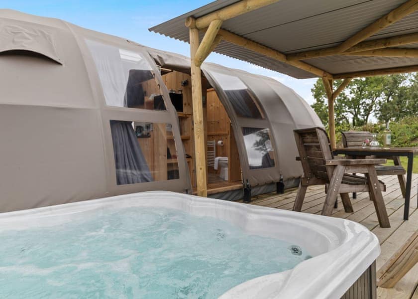 Stargazer 2 (Sleeps 2) - Celtic Escapes, Narberth