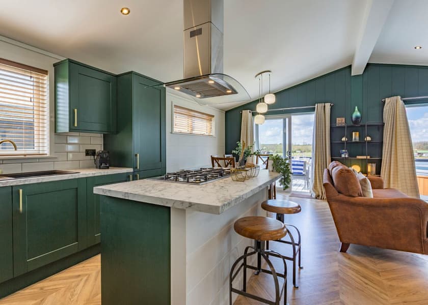 Green Oak - Croft Farm Water Park, Tewkesbury