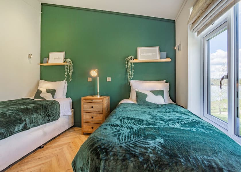 Green Oak - Croft Farm Water Park, Tewkesbury