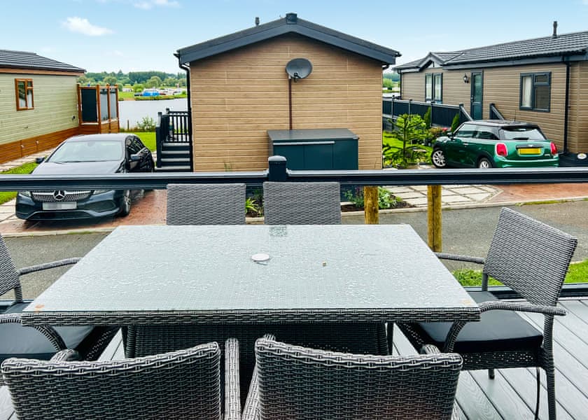 Silver Oak - Croft Farm Water Park, Tewkesbury