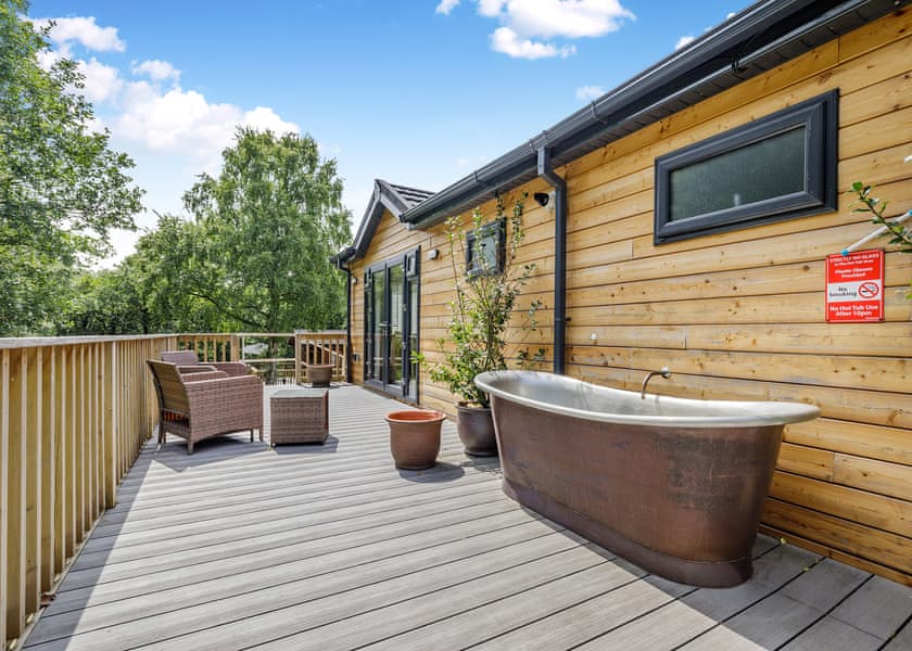 The Retreat - Charlesworth Lodges, Glossop