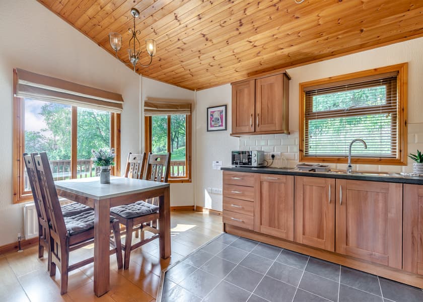 Coombes View Lodge - Charlesworth Lodges, Glossop