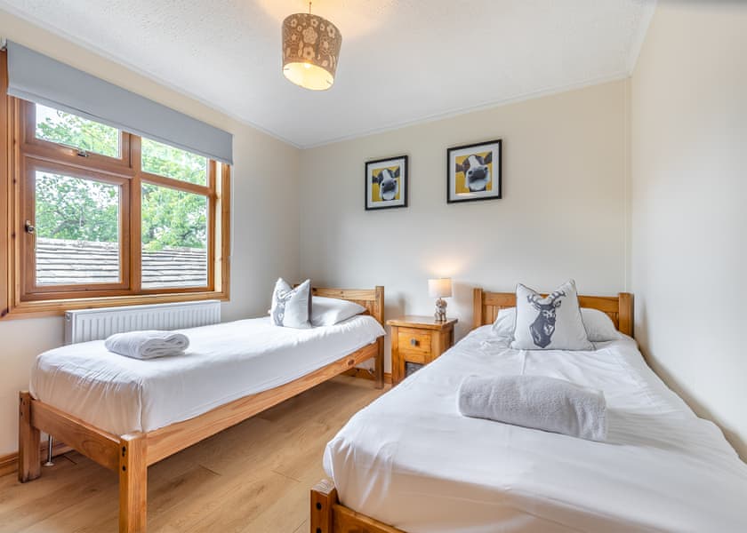 Coombes View Lodge - Charlesworth Lodges, Glossop