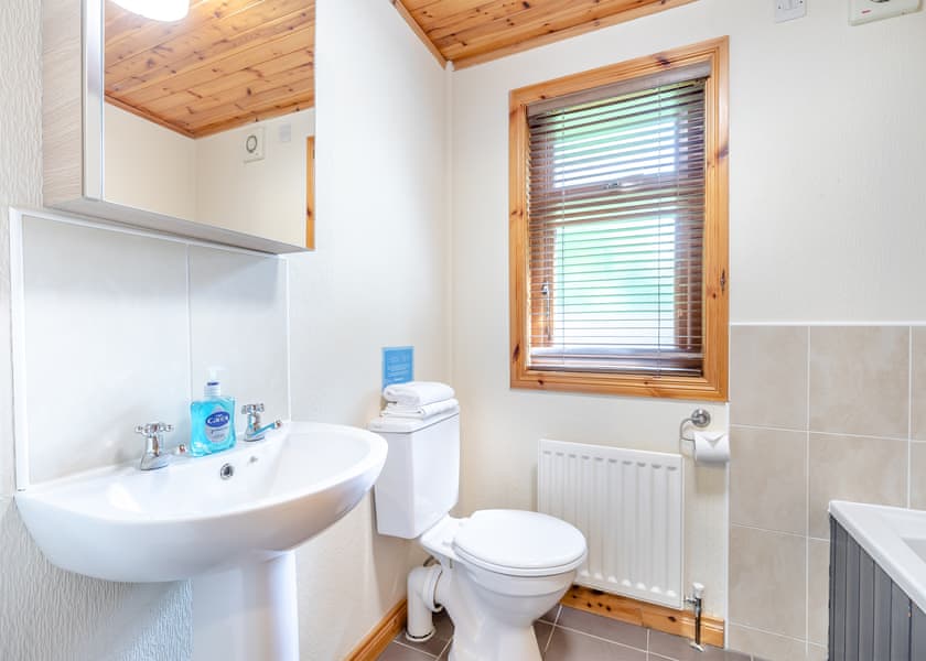 Coombes View Lodge - Charlesworth Lodges, Glossop