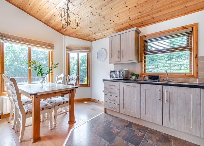 Woodland Lodge - Charlesworth Lodges, Glossop