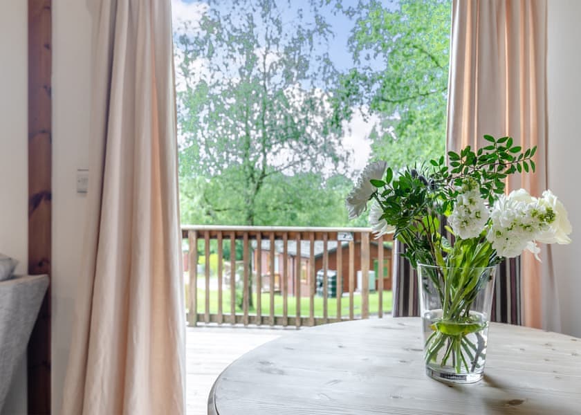 Amour Lodge - Charlesworth Lodges, Glossop