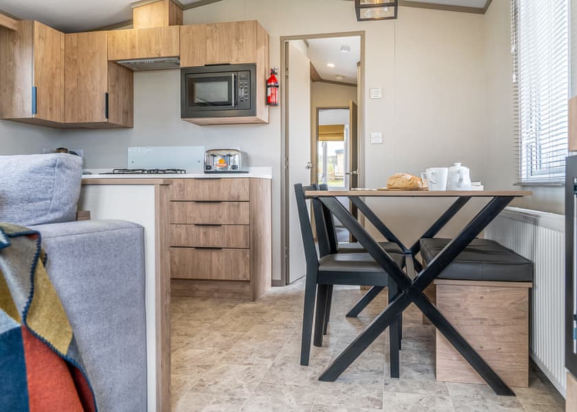 Kitchen/diner | 2023 Classic 3 - Chesil Beach Holiday Park, Weymouth