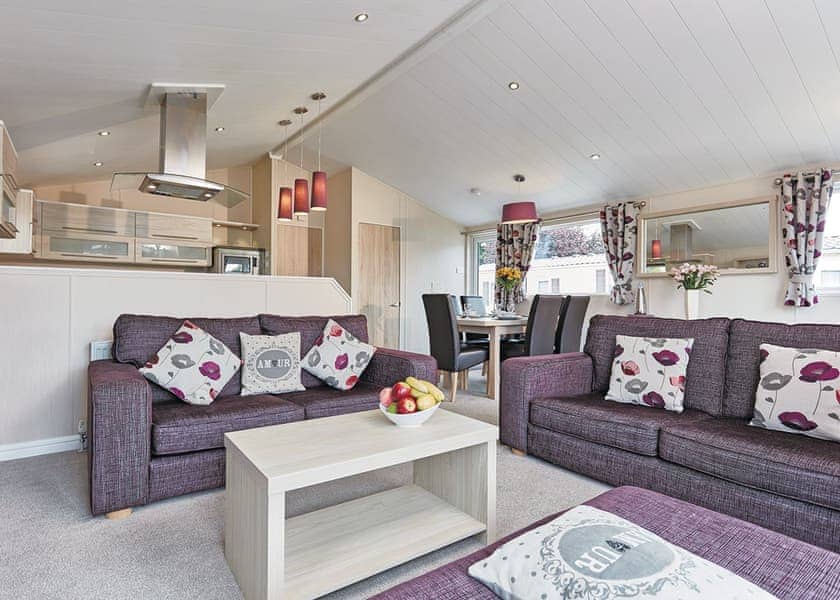 Typical Hoverton Lodge | Cherry Tree, Burgh Castle, Great Yarmouth