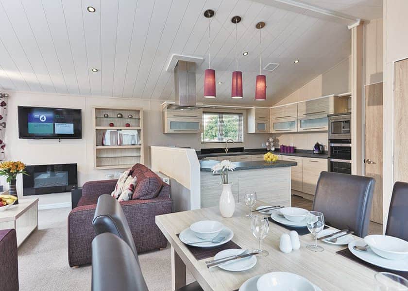 Typical Hoverton Lodge | Cherry Tree, Burgh Castle, Great Yarmouth
