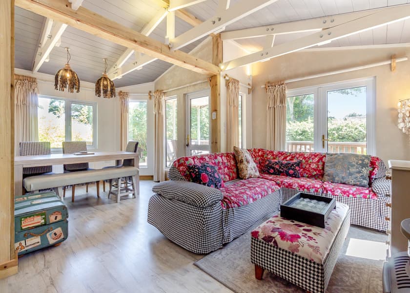 Revamp Retreat - Cliff House Holiday Park, Dunwich