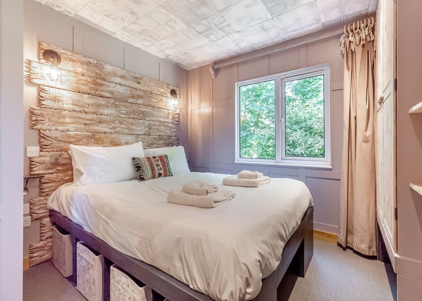 Revamp Retreat - Cliff House Holiday Park, Dunwich