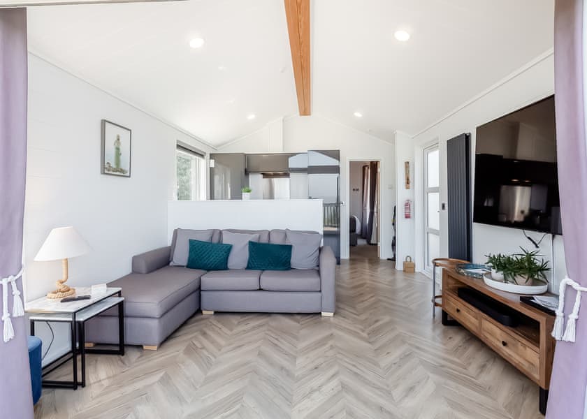 Moonlight - Cliff House Holiday Park, Dunwich