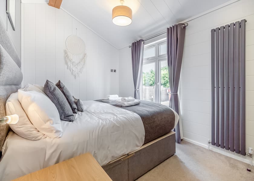 Moonlight - Cliff House Holiday Park, Dunwich