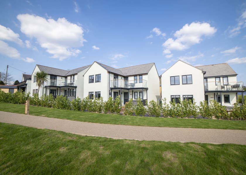 Lake First Floor Apartment Balcony - Clawford Lakes Resort and Spa, Clawton, Nr Holsworthy