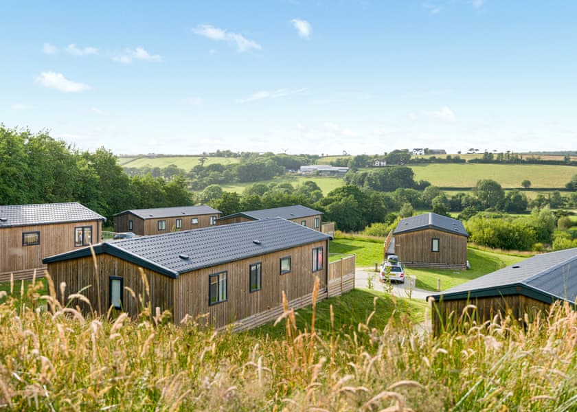 Meadow Deluxe Twin 3 Hot Tub Pet - Clawford Lakes Resort and Spa, Clawton, Nr Holsworthy