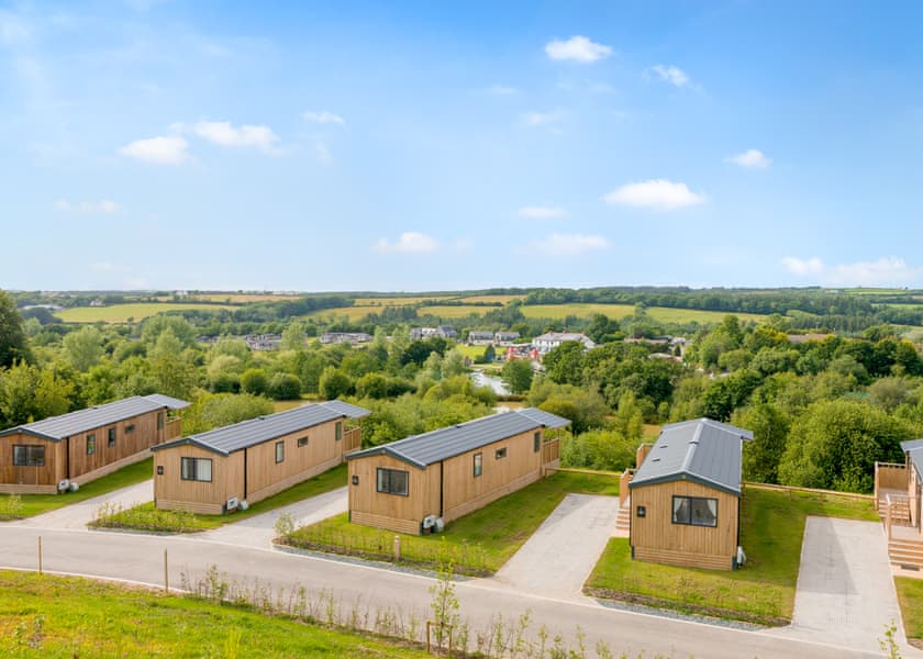 Willows 2 Bed Holiday Home - Clawford Lakes Resort and Spa, Clawton, Nr Holsworthy