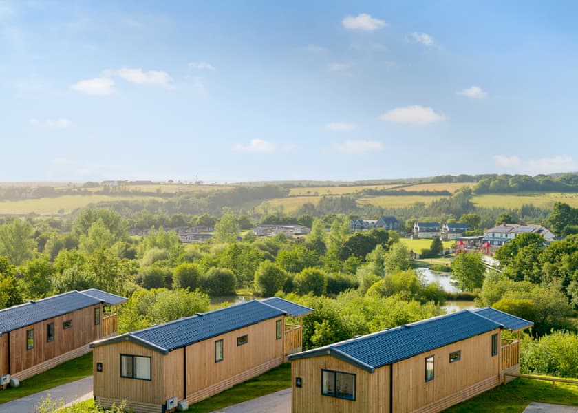 Willows 2 Bed Holiday Home - Clawford Lakes Resort and Spa, Clawton, Nr Holsworthy