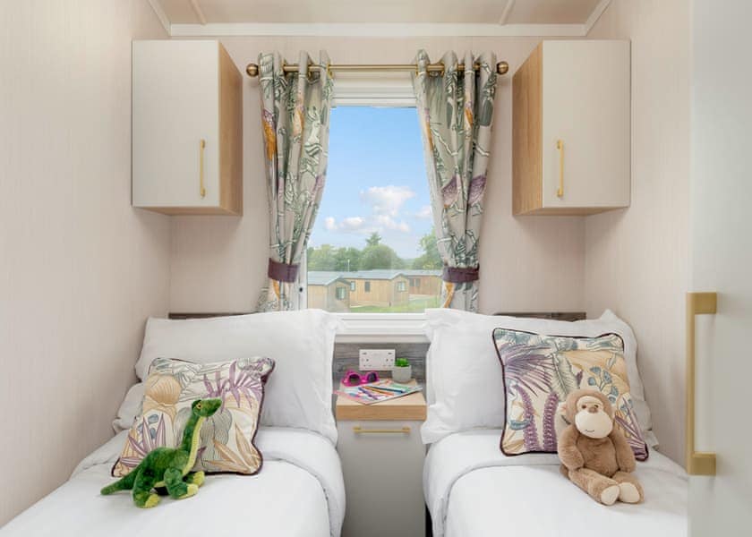 Willows 3 Bed Holiday Home - Clawford Lakes Resort and Spa, Clawton, Nr Holsworthy