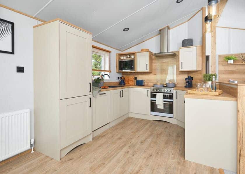 Lodge Hot Tub 3 Bed No Pets - Clarach Bay Holiday Village, Clarach Bay, Nr Aberystwyth