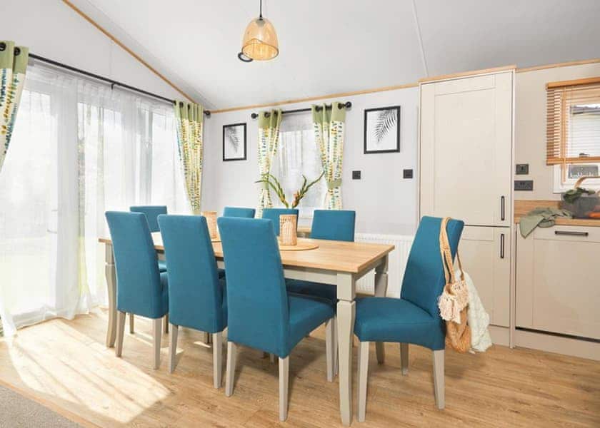 Lodge Hot Tub 3 Bed (Pet) - Clarach Bay Holiday Village, Clarach Bay, Nr Aberystwyth