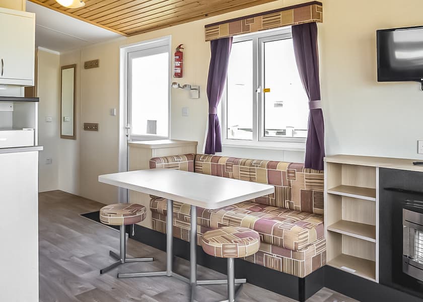 6 Berth Comfort Caravan  (Accessible) - Cleethorpes Pearl Holiday Park, Humberston, Nr Cleethorpes