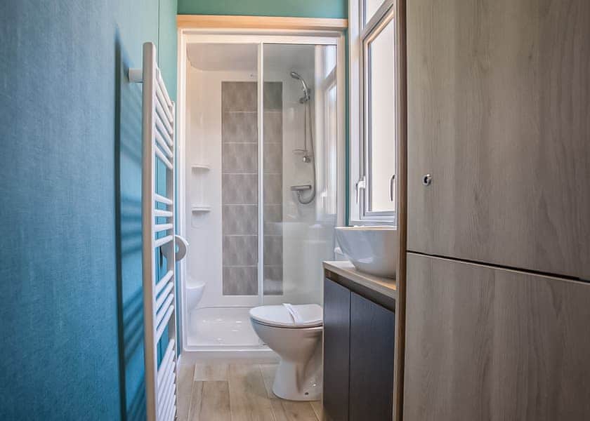 Burst of Blue 8 Berth Hot Tub - Cleethorpes Pearl Holiday Park, Humberston, Nr Cleethorpes