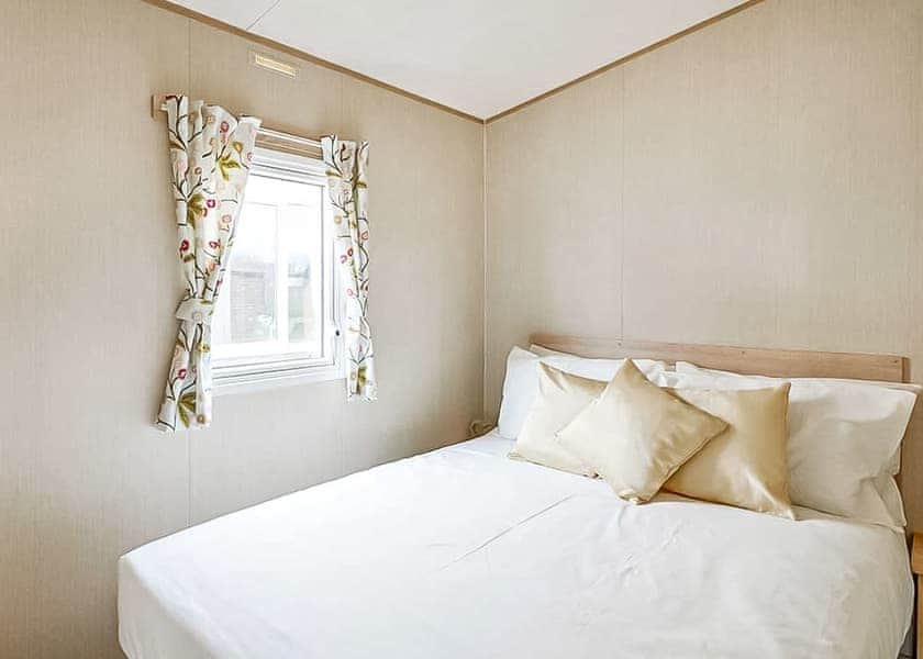 8 Berth Comfort Caravan (Pet) - Cleethorpes Pearl Holiday Park, Humberston, Nr Cleethorpes