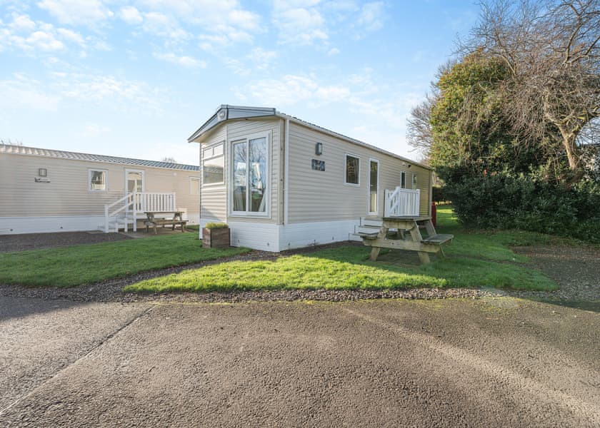 Comfort 2 Bedroom Caravan (PF) - Campsie Glen Holiday Park, Fintry