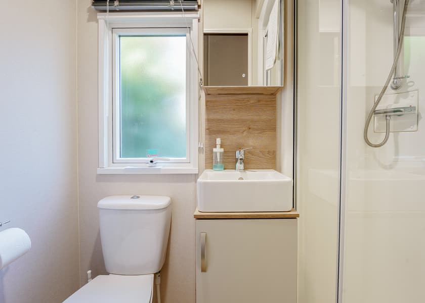 Comfort 2 Bedroom Caravan (PF) - Campsie Glen Holiday Park, Fintry