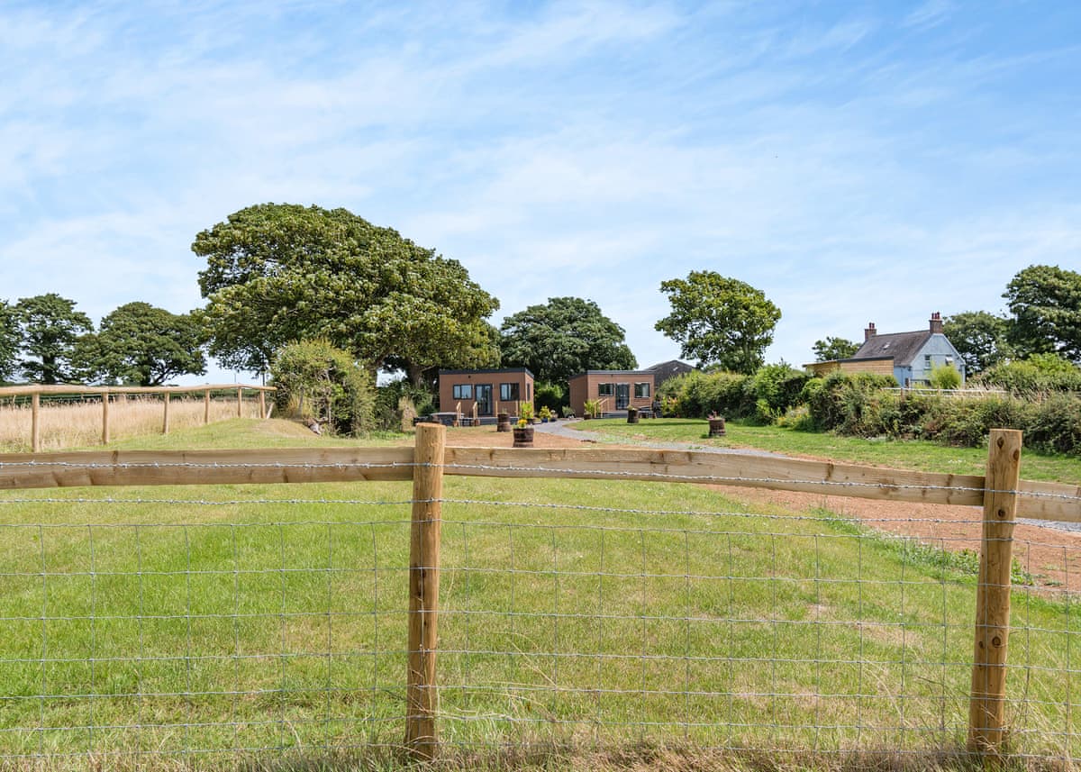 Calvesland Hideaway - Holiday Lodge in South Wales - Image 5