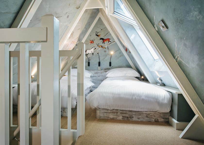 Glass Lodge - Clowance, Praze-An-Beeble, Nr. St Ives