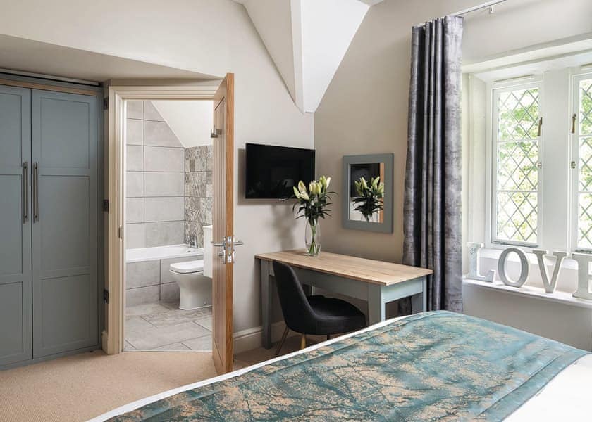 The Gatehouse - Clowance, Praze-An-Beeble, Nr. St Ives