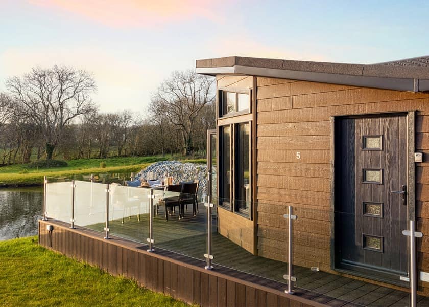 Lake View Spa - Clowance, Praze-An-Beeble, Nr. St Ives