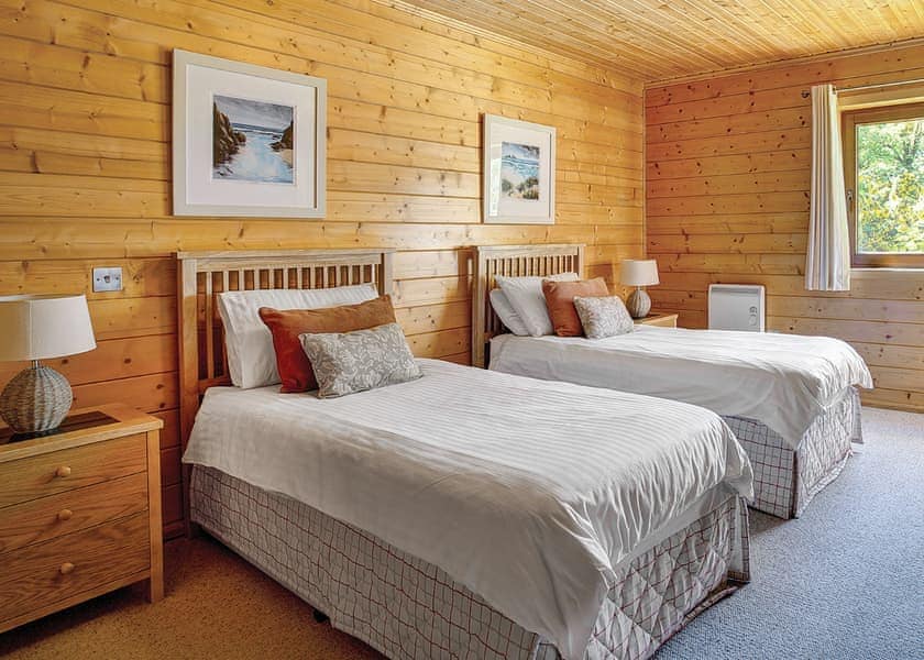 Woodland Lodge Spa - Clowance, Praze-An-Beeble, Nr. St Ives