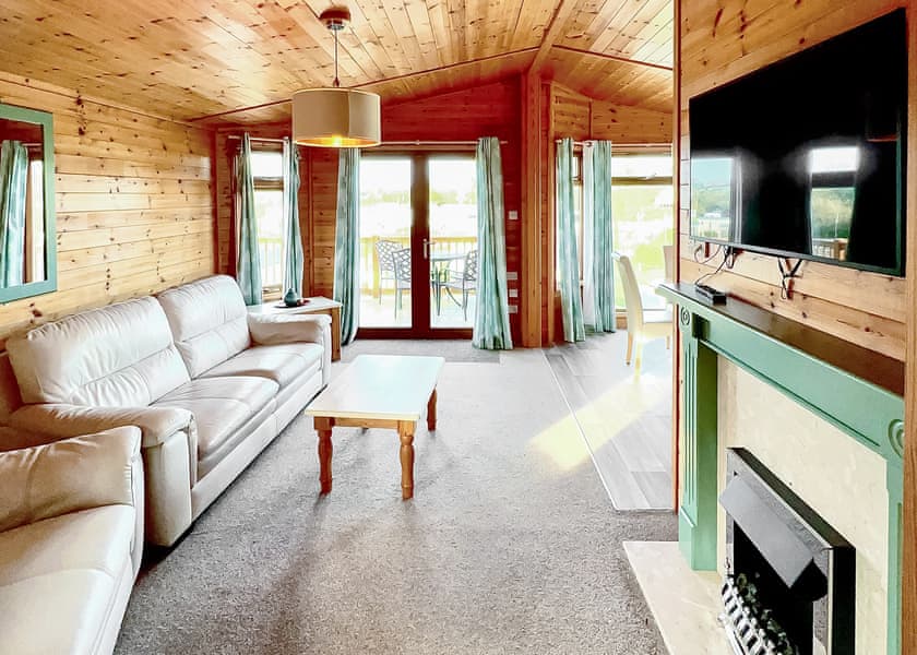 Country View Lodge - Calloose Holiday Park, Hayle