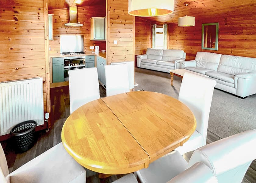 Country View Lodge - Calloose Holiday Park, Hayle