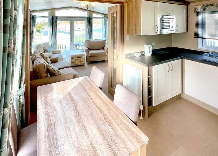 Deluxe 2 Bedroom - Caloose Holiday Park, Hayle