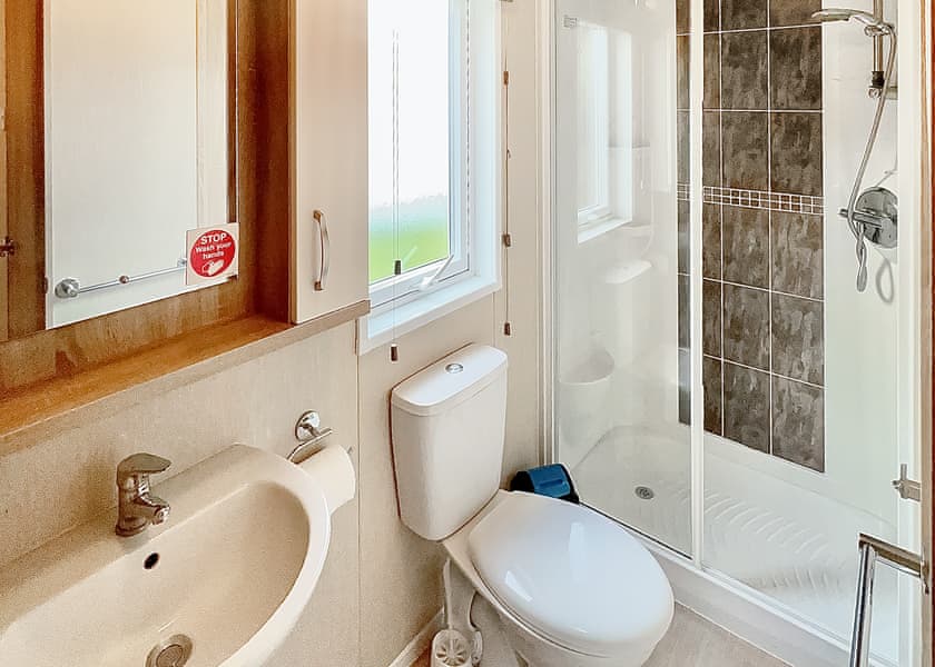 Deluxe 2 Bedroom - Caloose Holiday Park, Hayle