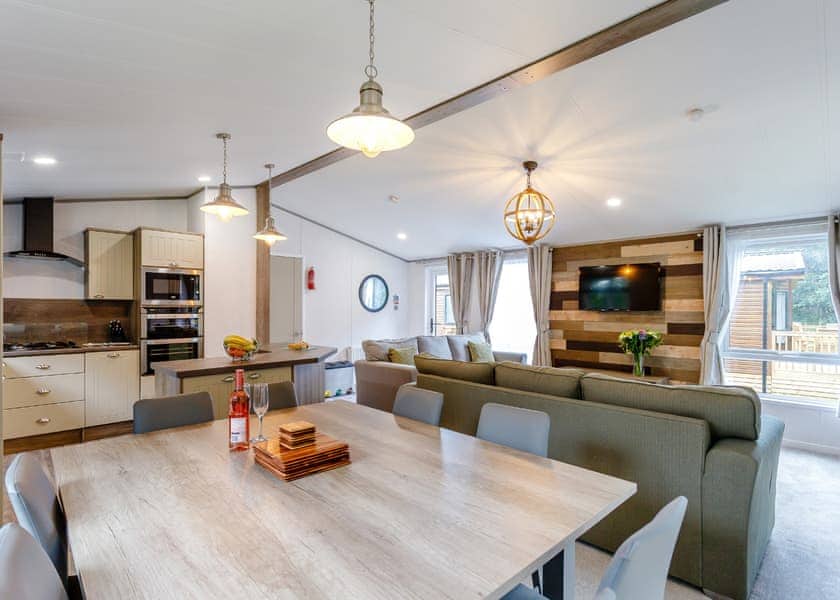 Larch Lodge Spa (Pet) - Clumber Park, Sherwood Forest, Worksop