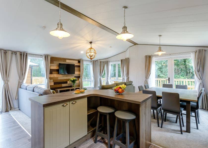 Larch Lodge Spa (Pet) - Clumber Park, Sherwood Forest, Worksop