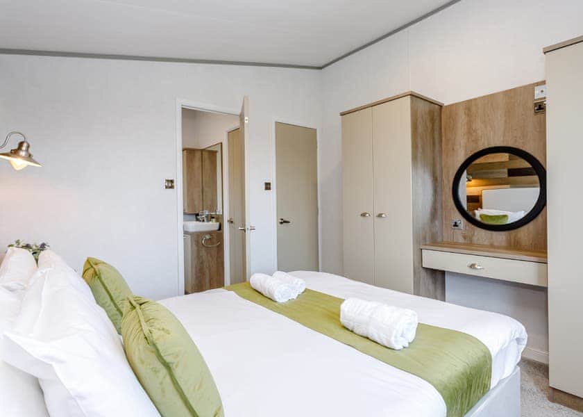 Larch Lodge Spa (Pet) - Clumber Park, Sherwood Forest, Worksop